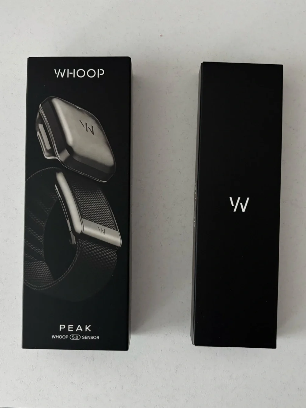 NWT WHOOP bundle 5.0 Peak sensor plus extra band